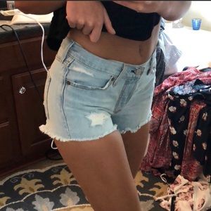 ‼️ON HOLD‼️Levi’s